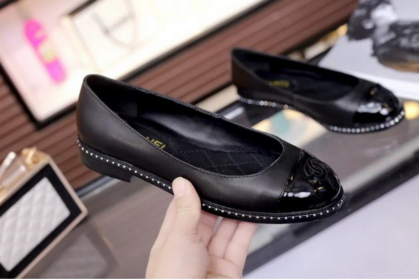 CHANEL Shallow mouth flat shoes Women--006